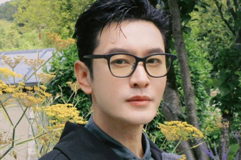 <a href="/giai-tri" title="Giải trí" rel="dofollow">Giải trí</a>