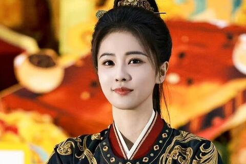 <a href="/giai-tri" title="Giải trí" rel="dofollow">Giải trí</a>