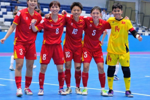 <a href="/the-thao" title="Thể thao" rel="dofollow">Thể thao</a>