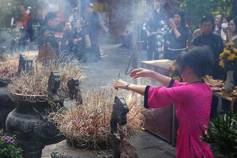 <a href="/doi-song" title="Đời sống" rel="dofollow">Đời sống</a>