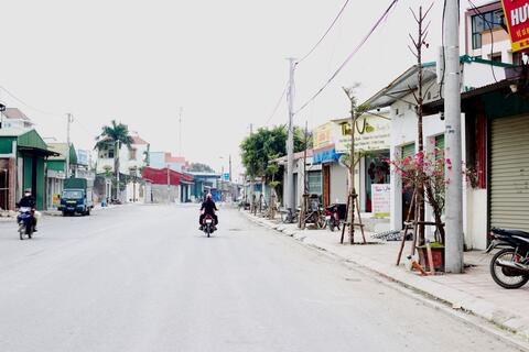 <a href="/tin-tuc" title="Tin tức" rel="dofollow">Tin tức</a>