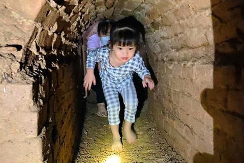 <a href="/giai-tri" title="Giải trí" rel="dofollow">Giải trí</a>