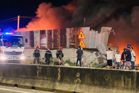 <a href="/tin-tuc" title="Tin tức" rel="dofollow">Tin tức</a>