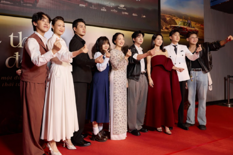 <a href="/giai-tri" title="Giải trí" rel="dofollow">Giải trí</a>