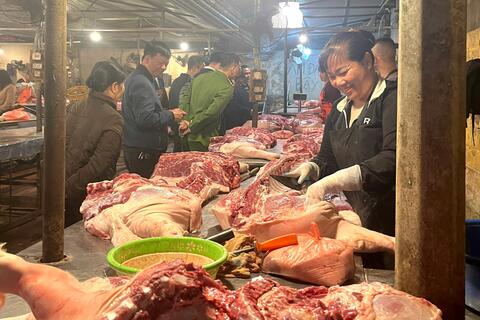 <a href="/tin-tuc" title="Tin tức" rel="dofollow">Tin tức</a>