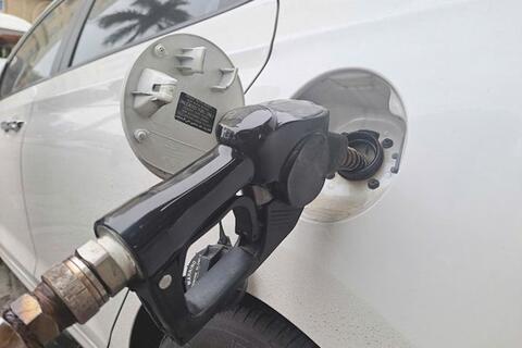 <a href="/kinh-te" title="Kinh tế" rel="dofollow">Kinh tế</a>