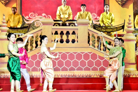 <a href="/giai-tri" title="Giải trí" rel="dofollow">Giải trí</a>