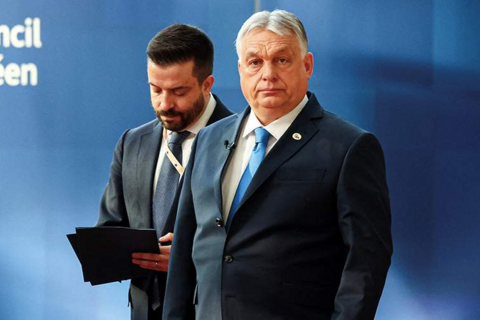 <a href="/tin-tuc" title="Tin tức" rel="dofollow">Tin tức</a>