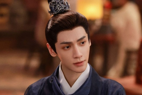 <a href="/giai-tri" title="Giải trí" rel="dofollow">Giải trí</a>