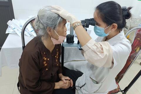 <a href="/y-te" title="Y tế" rel="dofollow">Y tế</a>