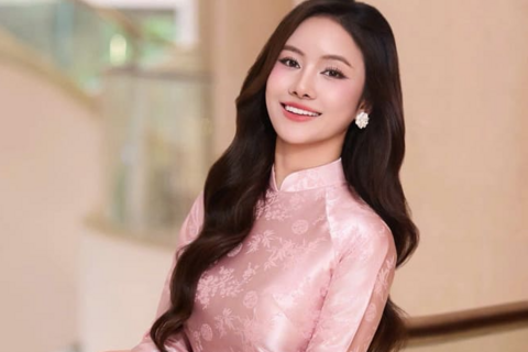 <a href="/giai-tri" title="Giải trí" rel="dofollow">Giải trí</a>