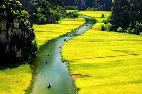 <a href="/giai-tri" title="Giải trí" rel="dofollow">Giải trí</a>
