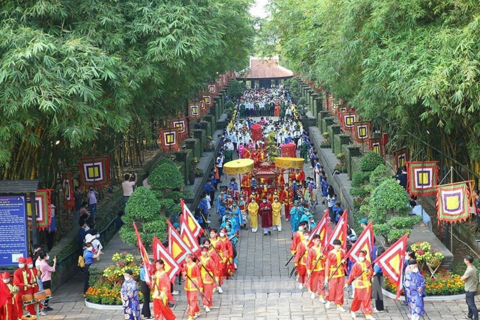 <a href="/tin-tuc" title="Tin tức" rel="dofollow">Tin tức</a>