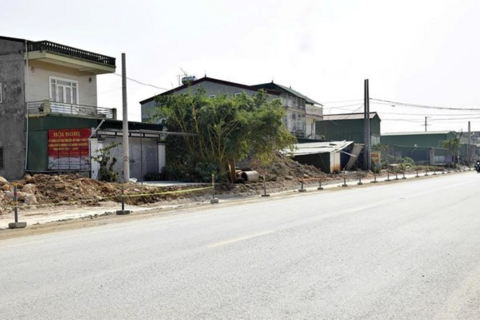 <a href="/tin-tuc" title="Tin tức" rel="dofollow">Tin tức</a>