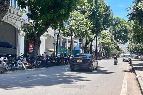 <a href="/moi-truong" title="Môi trường" rel="dofollow">Môi trường</a>