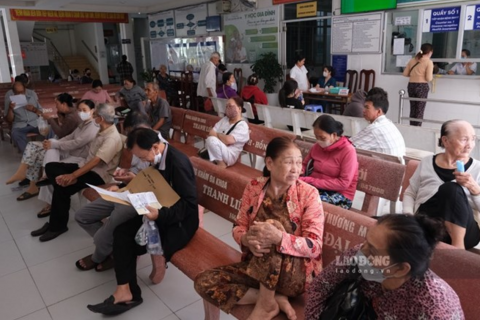 <a href="/y-te" title="Y tế" rel="dofollow">Y tế</a>
