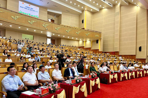<a href="/doi-song" title="Đời sống" rel="dofollow">Đời sống</a>