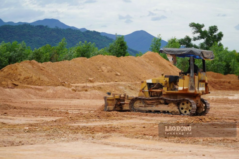 <a href="/tin-tuc" title="Tin tức" rel="dofollow">Tin tức</a>