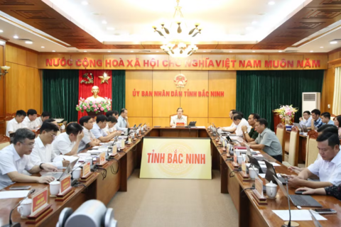 <a href="/tin-tuc" title="Tin tức" rel="dofollow">Tin tức</a>