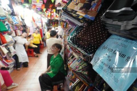 <a href="/kinh-te" title="Kinh tế" rel="dofollow">Kinh tế</a>