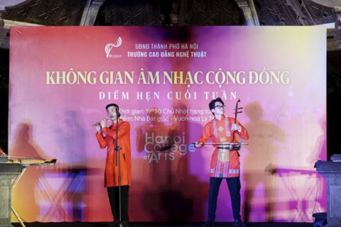 <a href="/giai-tri" title="Giải trí" rel="dofollow">Giải trí</a>