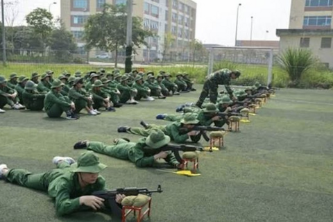 <a href="/tin-tuc" title="Tin tức" rel="dofollow">Tin tức</a>