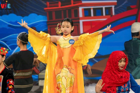 <a href="/giai-tri" title="Giải trí" rel="dofollow">Giải trí</a>