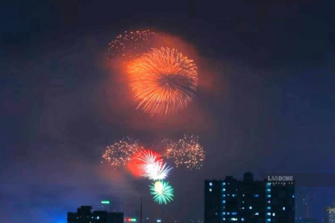 <a href="/giai-tri" title="Giải trí" rel="dofollow">Giải trí</a>