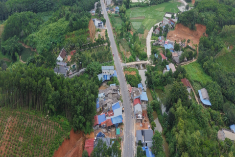 <a href="/tin-tuc" title="Tin tức" rel="dofollow">Tin tức</a>