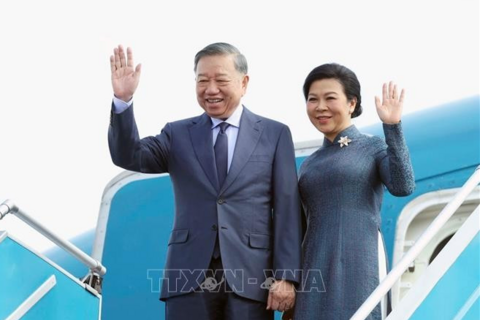 <a href="/tin-tuc" title="Tin tức" rel="dofollow">Tin tức</a>