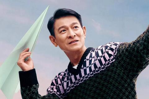 <a href="/giai-tri" title="Giải trí" rel="dofollow">Giải trí</a>