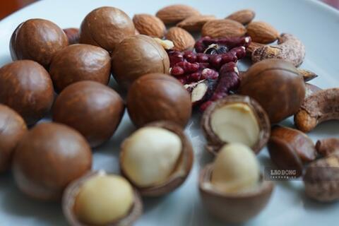<a href="/y-te" title="Y tế" rel="dofollow">Y tế</a>