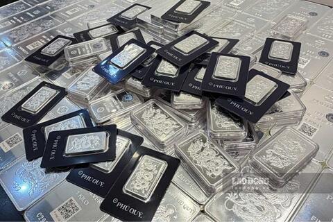 <a href="/kinh-te" title="Kinh tế" rel="dofollow">Kinh tế</a>