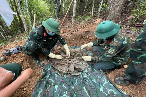 <a href="/tin-tuc" title="Tin tức" rel="dofollow">Tin tức</a>