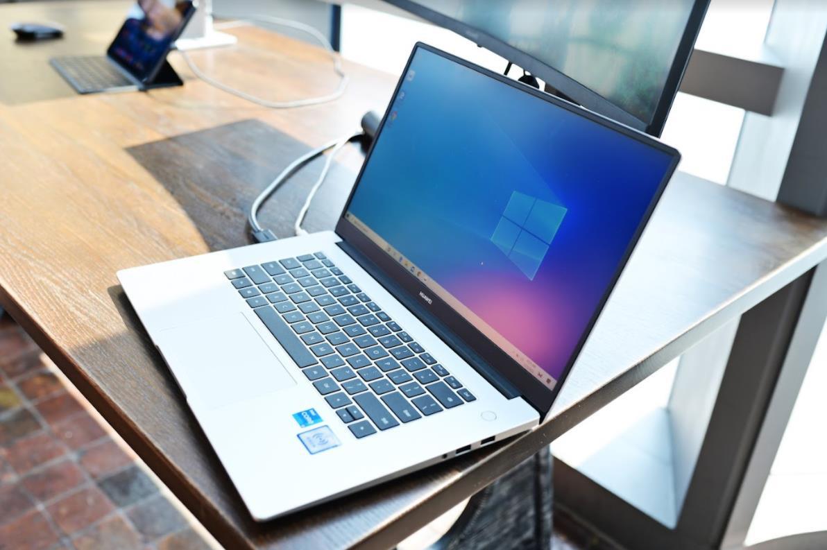 Huawei đã làm gì trong 6 năm qua để tìm được chỗ đứng giữa những tên tuổi sừng sỏ ngành PC? - Ảnh 2. Huawei đã làm gì trong 6 năm qua để tìm được chỗ đứng giữa những tên tuổi sừng sỏ ngành PC? - Ảnh 2.