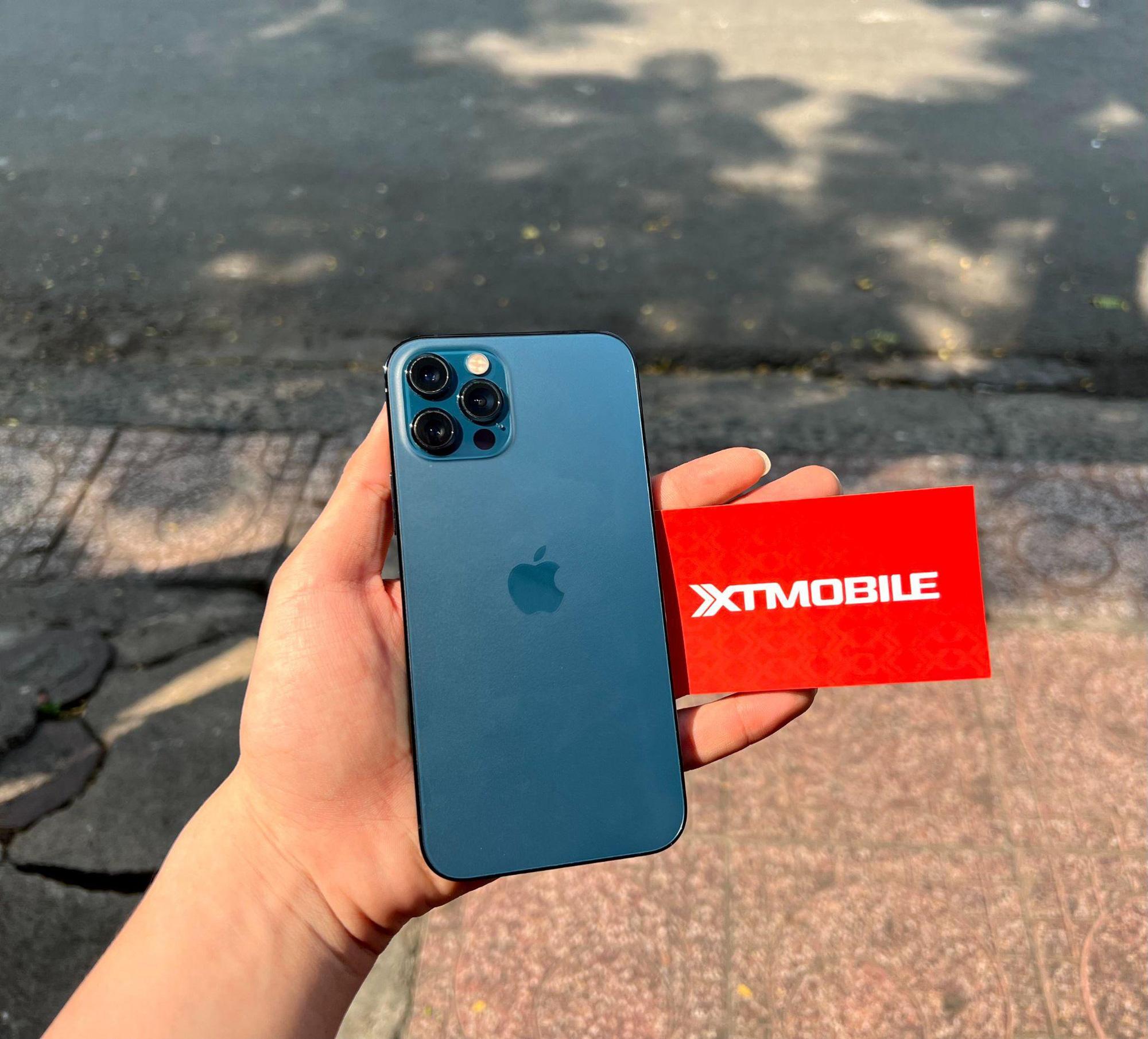 iPhone 12 Pro, 13 Pro Max giảm đến 6,3 triệu đồng dịp khai trương tại XTmobile - Ảnh 1. iPhone 12 Pro, 13 Pro Max giảm đến 6,3 triệu đồng dịp khai trương tại XTmobile - Ảnh 1.