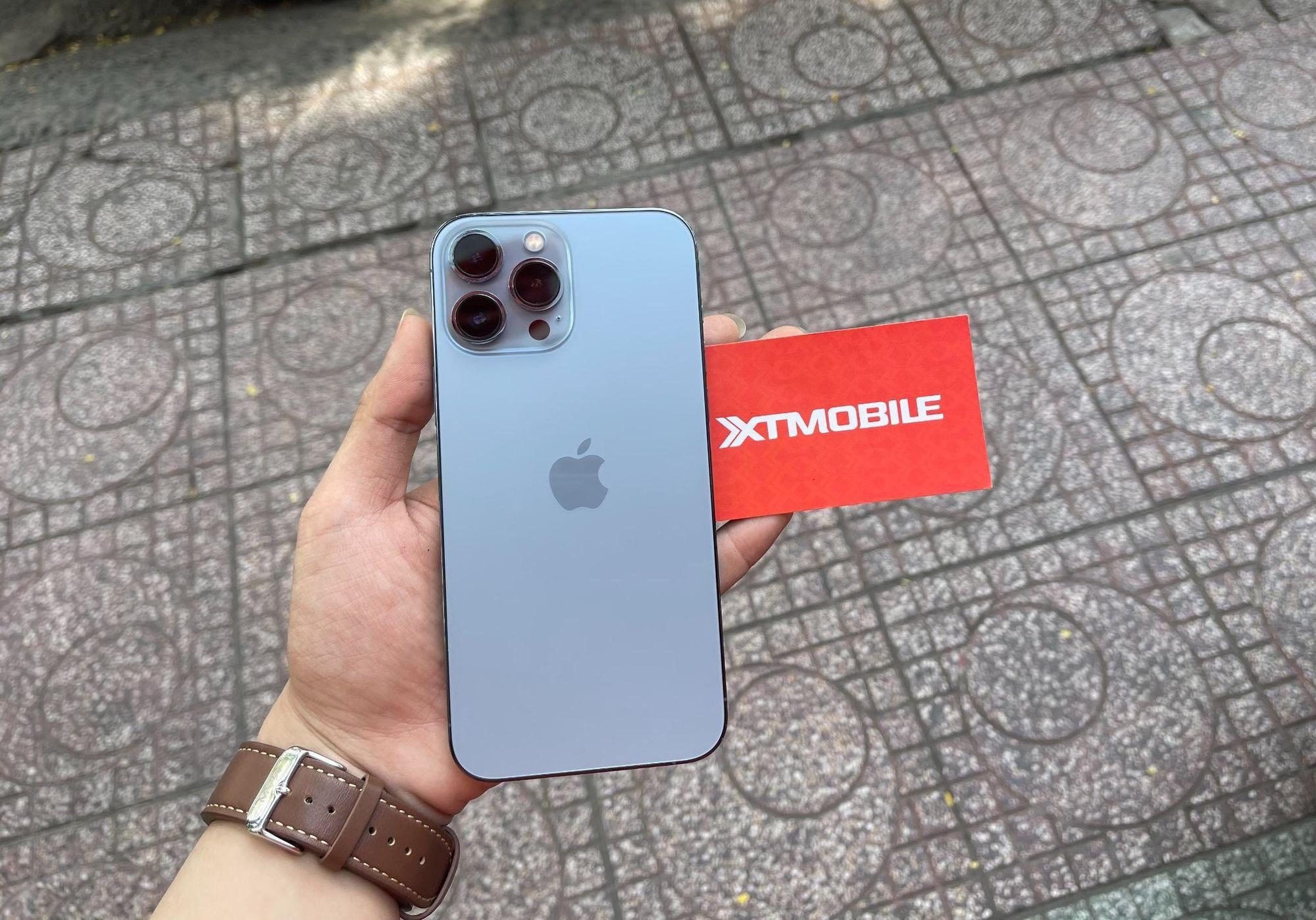 iPhone 12 Pro, 13 Pro Max giảm đến 6,3 triệu đồng dịp khai trương tại XTmobile - Ảnh 2. iPhone 12 Pro, 13 Pro Max giảm đến 6,3 triệu đồng dịp khai trương tại XTmobile - Ảnh 2.