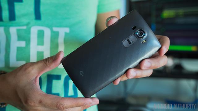 8 dấu ấn sáng tạo kỳ quặc mà LG từng mang đến thị trường smartphone - Ảnh 4.