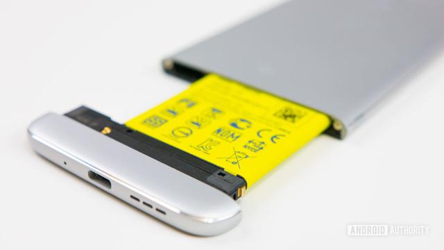 8 dấu ấn sáng tạo kỳ quặc mà LG từng mang đến thị trường smartphone - Ảnh 1.