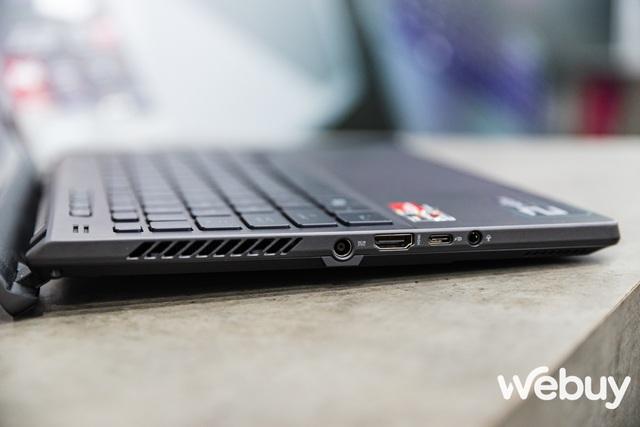 Cận cảnh ASUS Zephyrus G14 2022: Nâng cấp từ trong ra ngoài, mạnh mẽ và "wibu" hơn, giá từ 51 triệu đồng - Ảnh 14. Cận cảnh ASUS Zephyrus G14 2022: Nâng cấp từ trong ra ngoài, mạnh mẽ và "wibu" hơn, giá từ 51 triệu đồng - Ảnh 14.