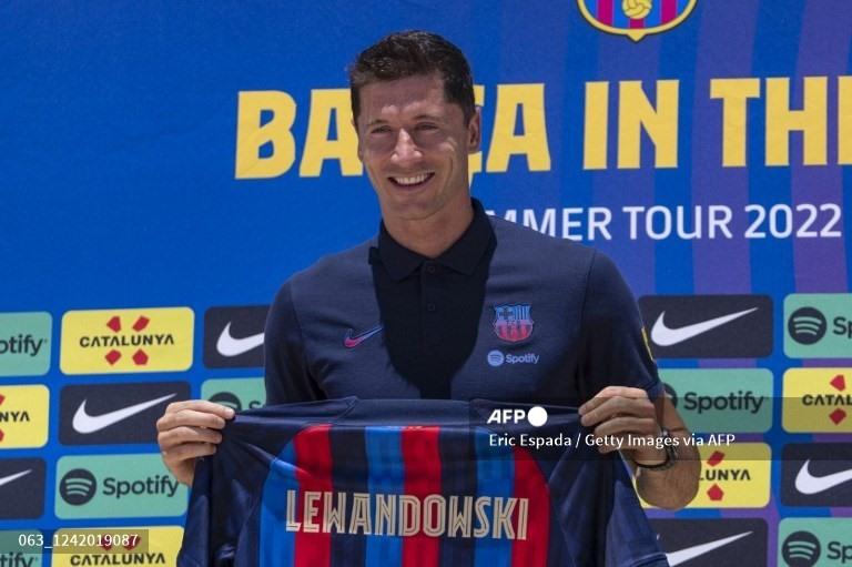 Barcelona đã sẵn sàng hồi sinh cùng Lewandowski?