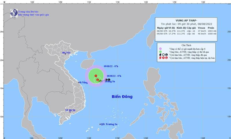 Vùng áp thấp đang mạnh lên gây thời tiết nguy hiểm