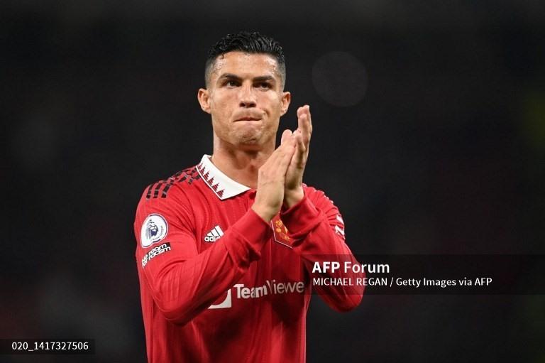 Ronaldo sắp rời Man United, chỉ là không theo cách mà anh muốn.  Ảnh: AFP