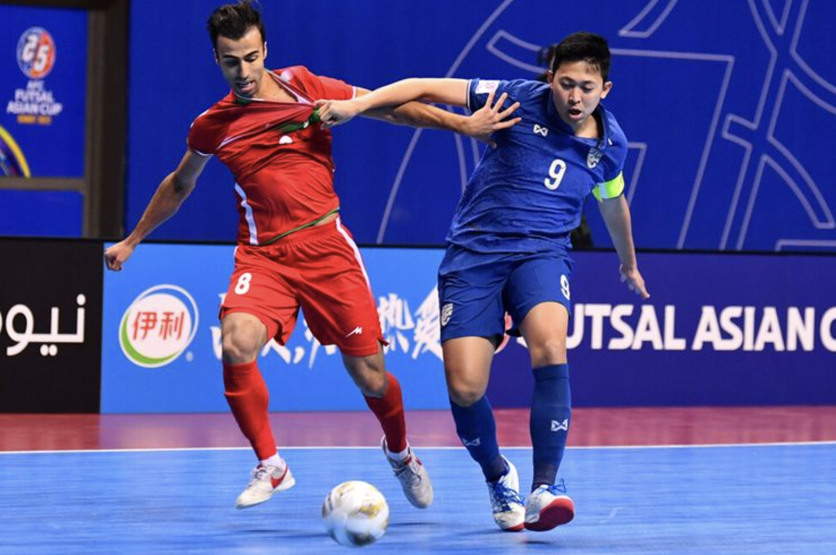 Tuyển futsal Iran đã có chiến thắng dễ dàng. Ảnh: AFC