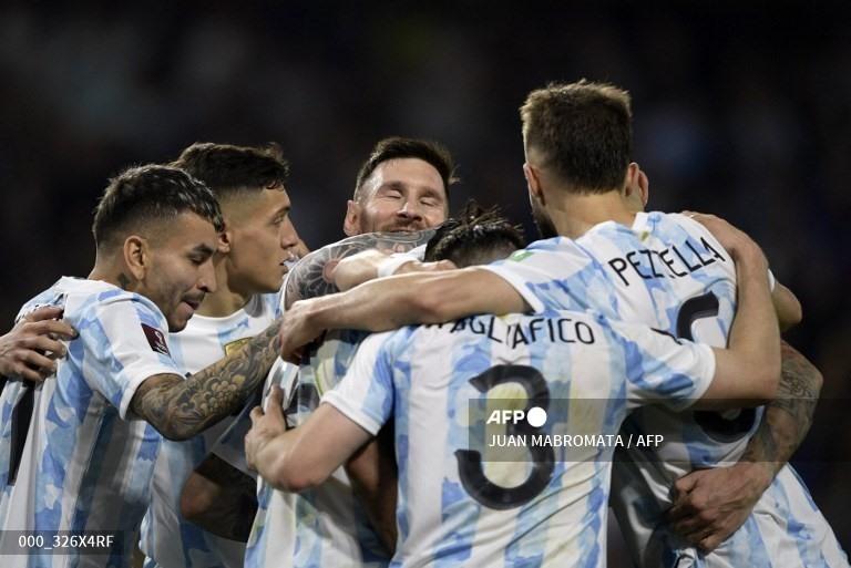 Siêu máy tính dự đoán Messi cùng đội tuyển Argentina lên ngôi vô địch World Cup 2022. Ảnh: AFP