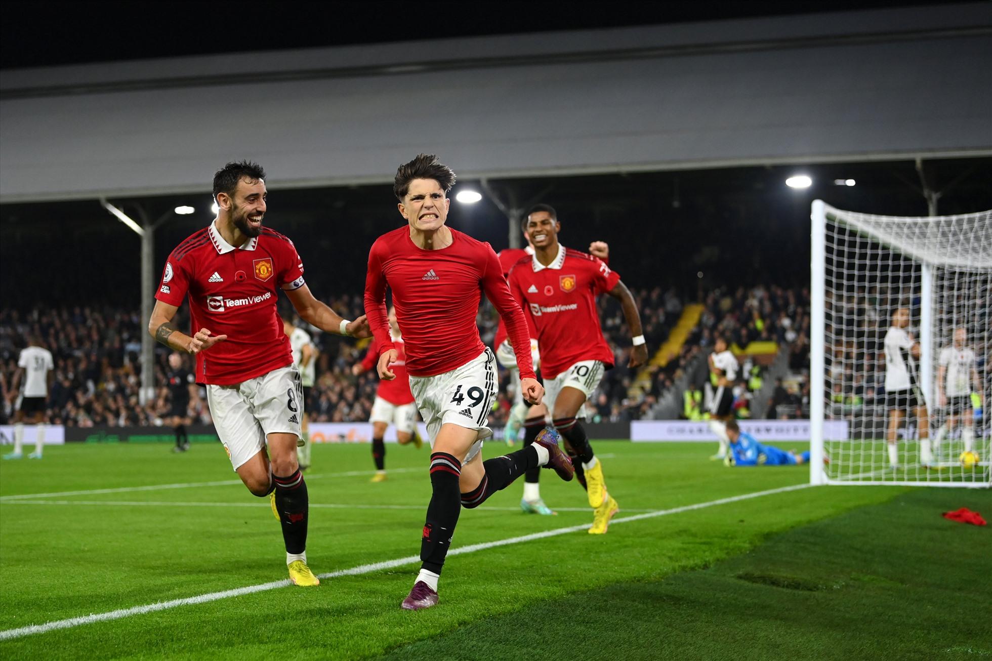 Garnacho ghi bàn ấn định tỉ số 2-1 cho MU. Ảnh: Manchester United