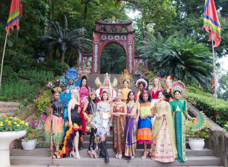 Các Hoa hậu Du lịch Thế giới rực rỡ trong ngày trải nghiệm tại Phú Thọ