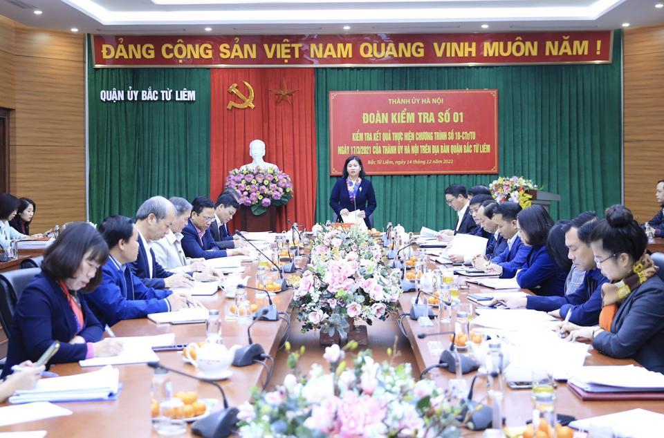 Quang cảnh cuộc kiểm tra.