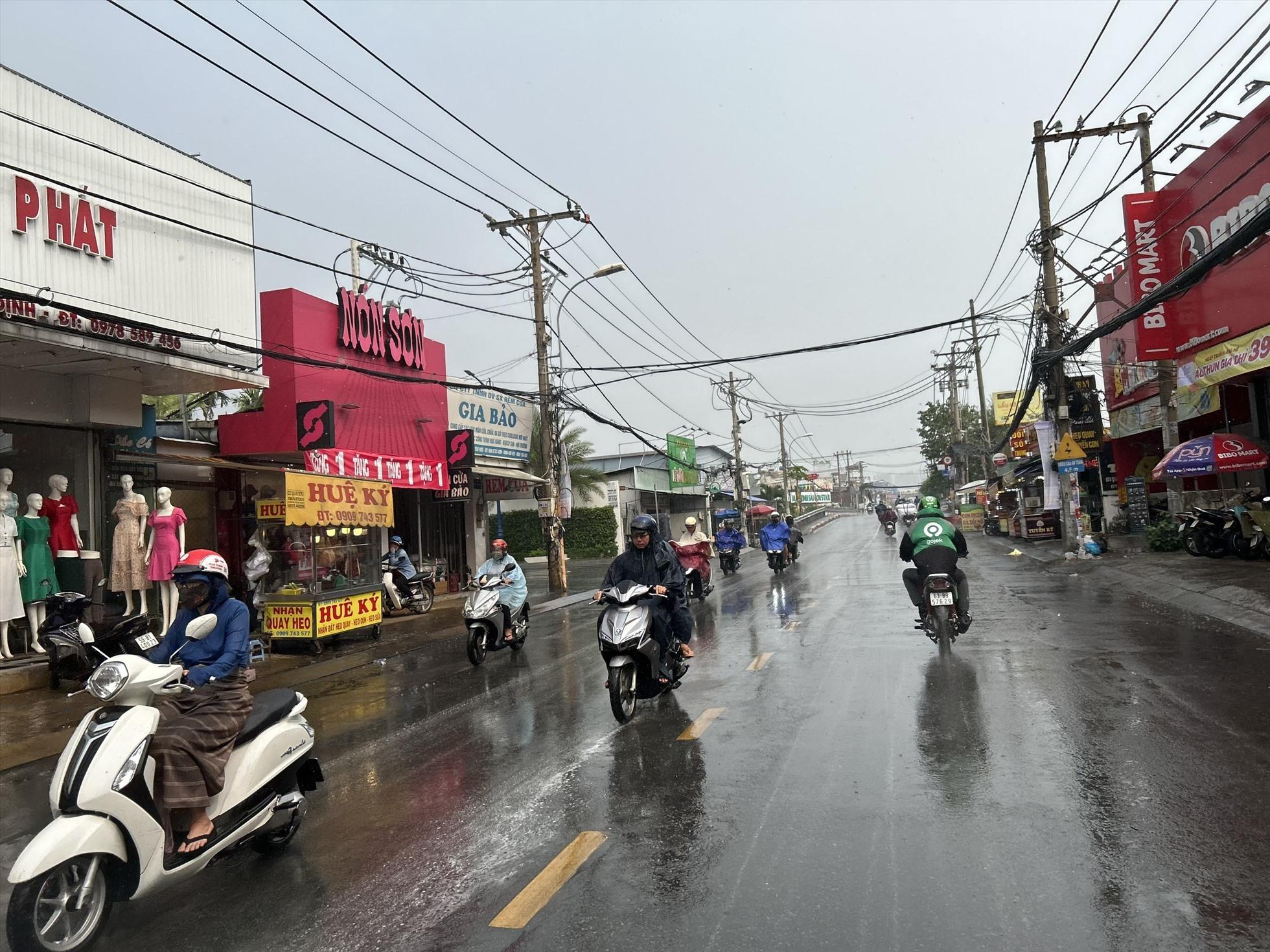 Thời tiết mùa mưa năm nay ở Nam Bộ có gì bất thường?