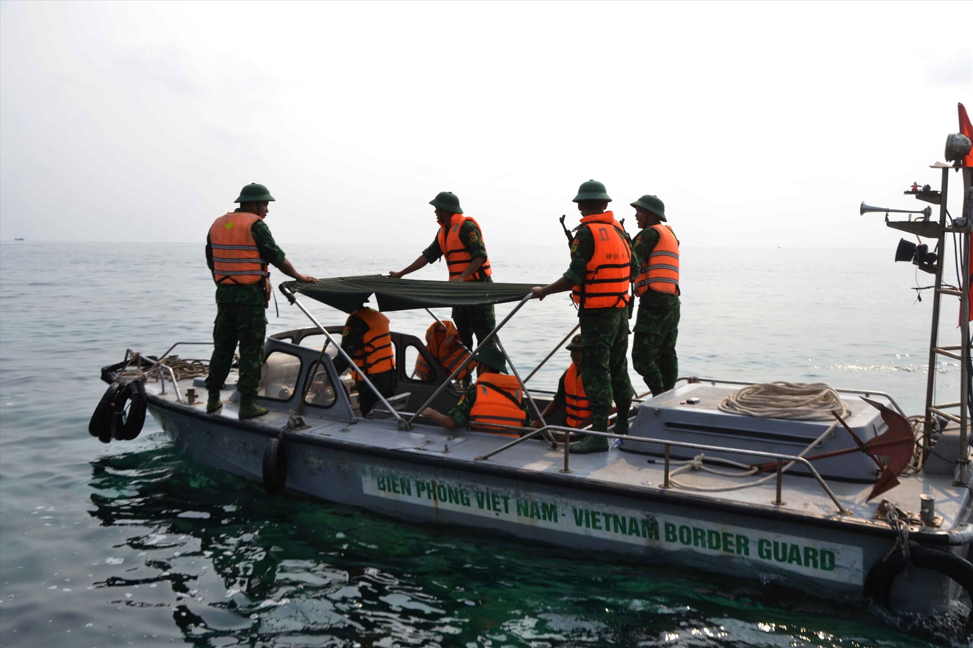 Nhận thức rõ tầm quan trọng của hòn đảo, sau khi được giao nhiệm vụ quản lý, Đồn Biên phòng Thổ Châu đã không ngừng nâng cao công tác chăm lo, bảo vệ. Ảnh: Lục Tùng